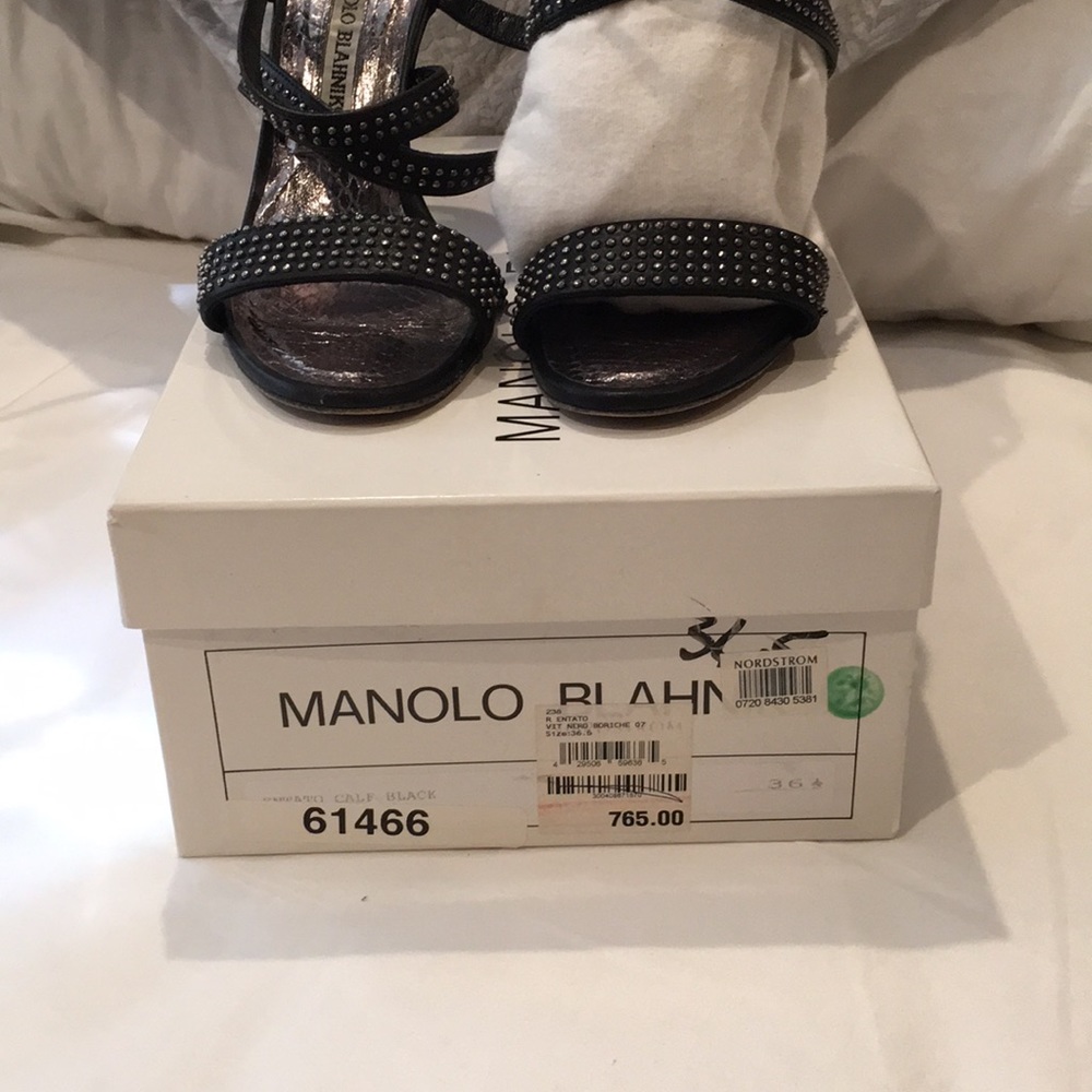 Shoes - Picture 4 of 7